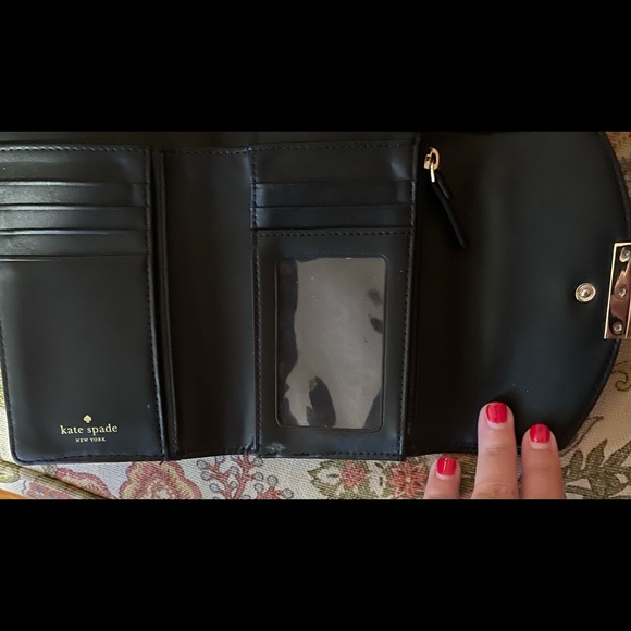Kate Spade Wallet - Picture 2 of 3
